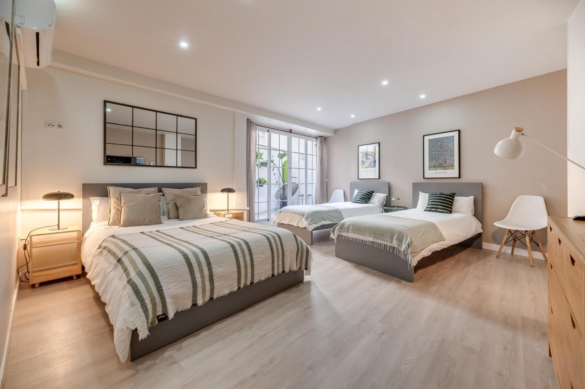 Victoria 16 Premium By Nagoa Homes Málaga Dış mekan fotoğraf